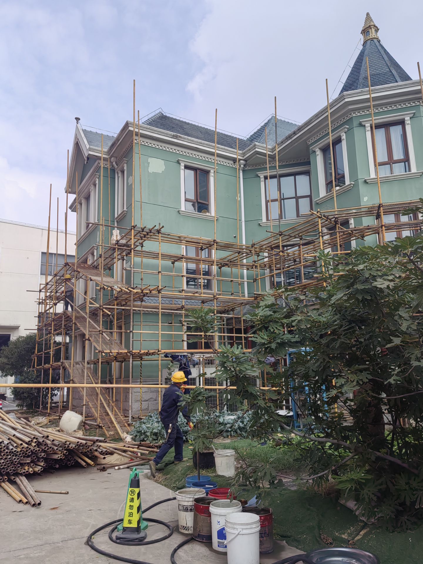 202512193532b403050513637a1b6e866d15268c.jpg 202512193532b403050513637a1b6e866d15268c.jpg